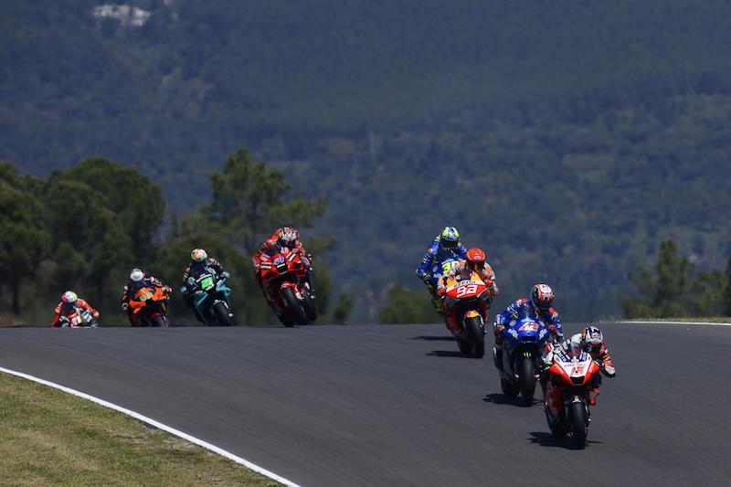 El Moto GP, a toda velocidad en el Gran Premio de Portugal