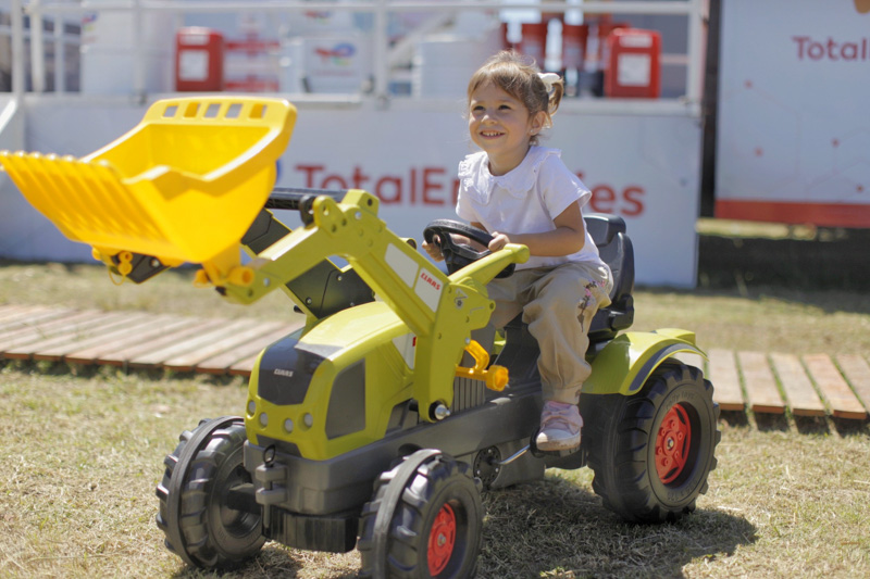 Lubricantes y Fitosanitarios TotalEnergies en Expoagro