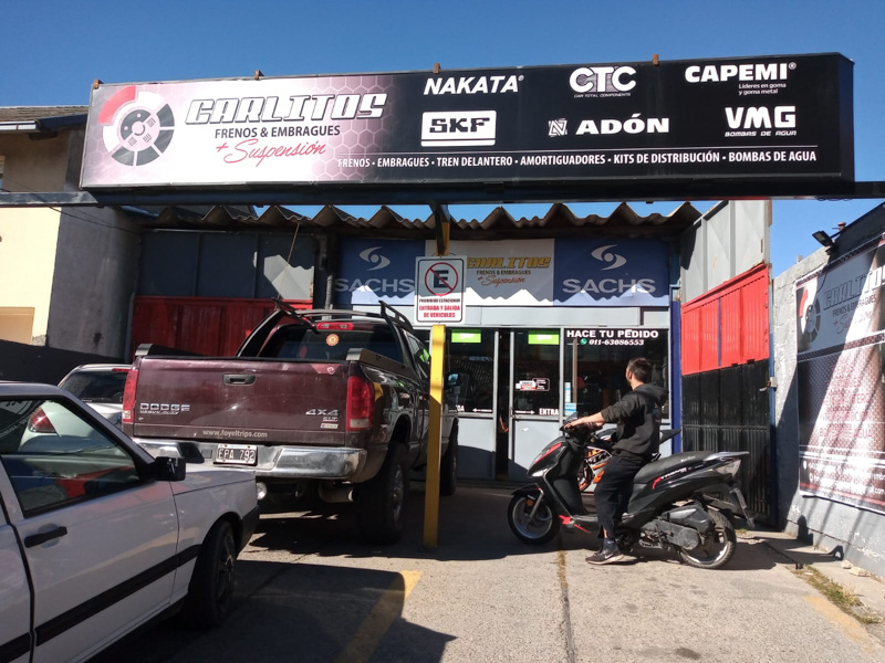 ''SR33 es la primera opción en nuestro mostrador''