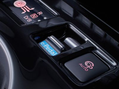 Cómo manejar con un solo pedal