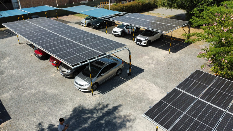 TotalEnergies: energía solar en su planta de La Tablada