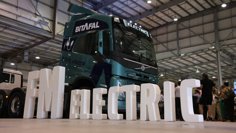 El titular del MTOP, visitó Expocarga 2023