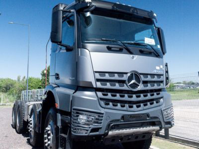 El nuevo camión Mercedes-Benz Arocs 4848 K
