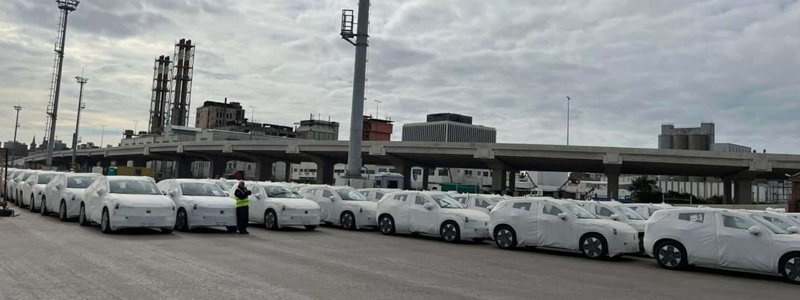 Desembarcó el Volvo EX30 en Montevideo
