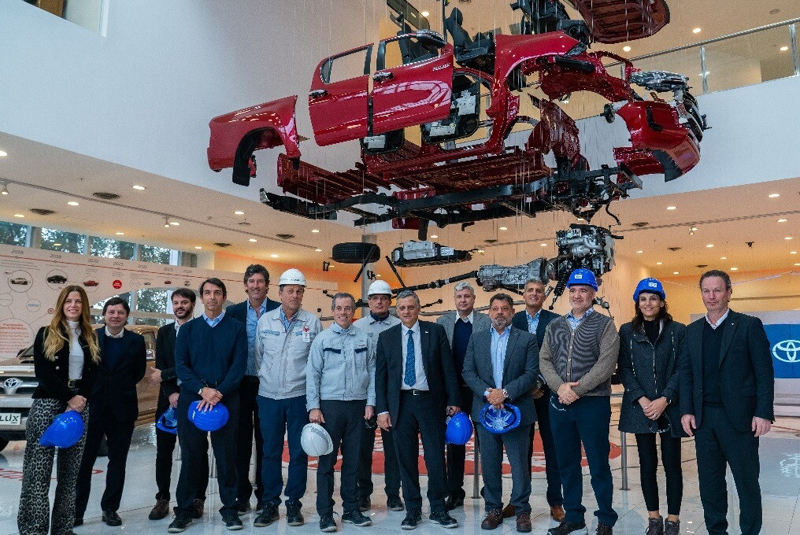 YPF y Toyota profundizan su alianza estratégica