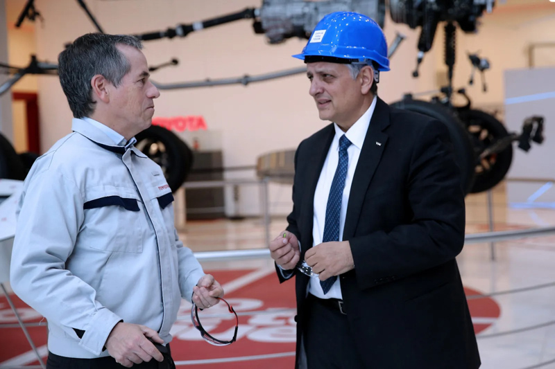 YPF y Toyota profundizan su alianza estratégica