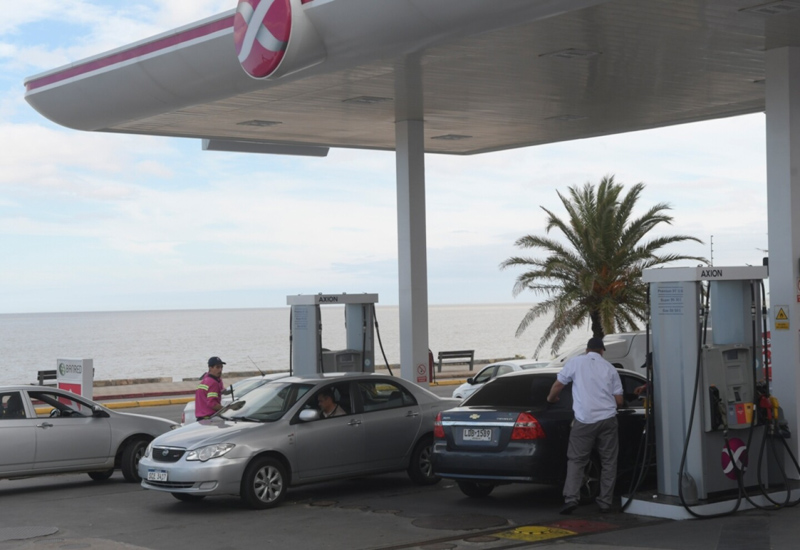 Se mantiene el precio de todos los combustibles