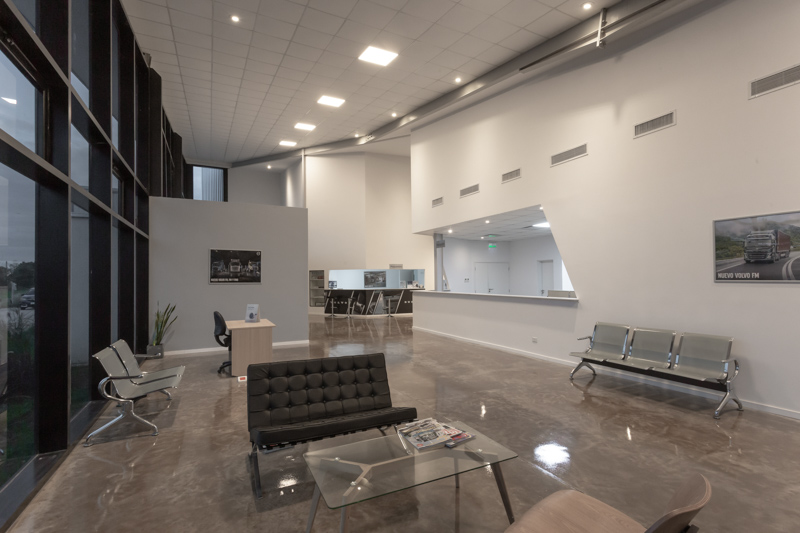 Sueca inaugura sucursal en autopista Ezeiza-Cañuelas