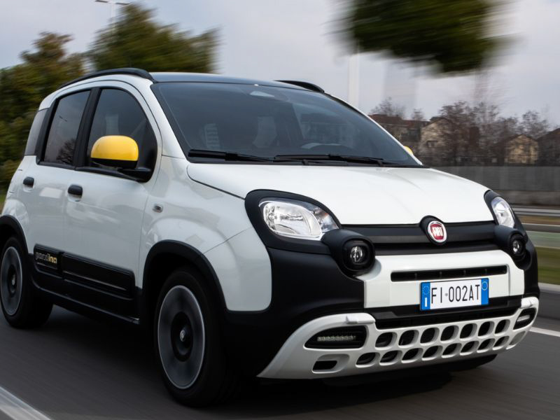 FIAT lidera el mercado europeo urbano con el Panda y 500e