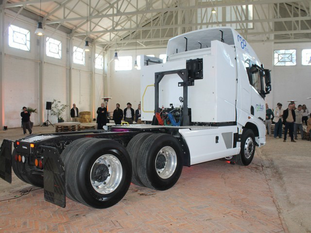 BYD y Sadar presentan el nuevo camión eléctrico Q3MA