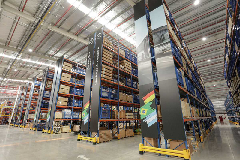 Mercedes-Benz inaugura un nuevo Centro Logístico en Zárate