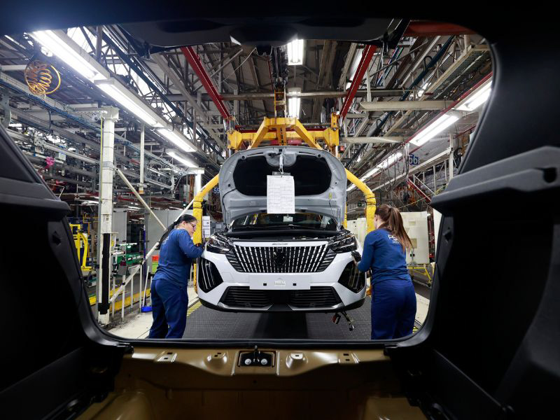 Stellantis Vigo supera el millón de unidades del Peugeot 2008