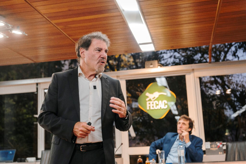 FECAC analizó escenarios para la economía de 2025