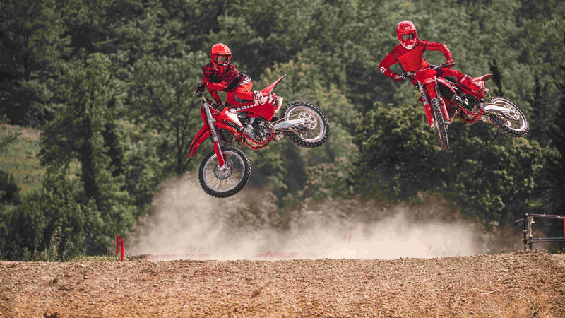 Gasgas amplía su línea de motocross y enduro