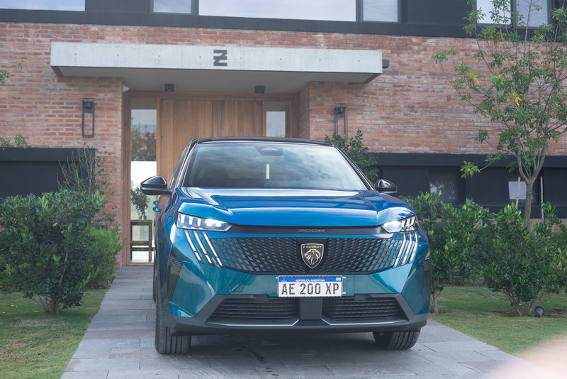 Peugeot 3008 GT llega con motor turbo y más