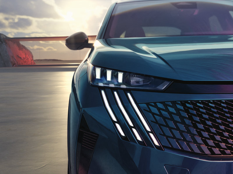 Peugeot 3008 GT llega con motor turbo y más