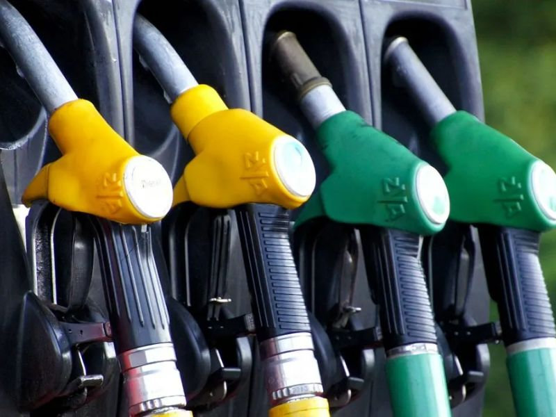 Precios de combustibles: ajustes vigentes en setiembre