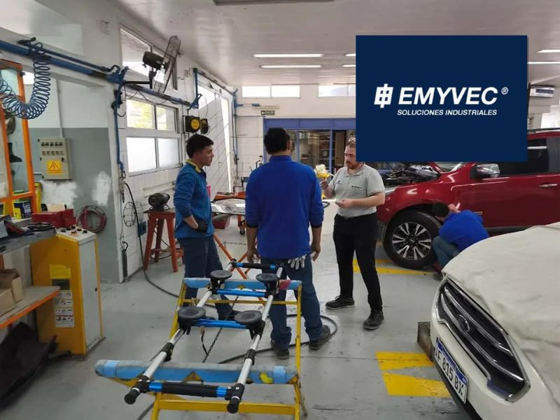 Taller Barzaghi recibe capacitación con EMYVEC