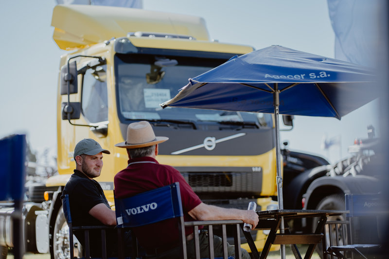 Agecer presentó soluciones Volvo en Expo Río Cuarto