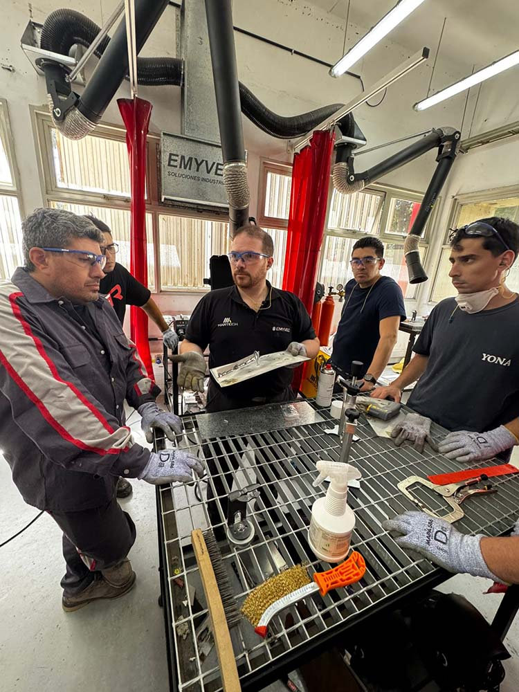 Culminó el primer Curso Técnico en Carrocería Nivel 1
