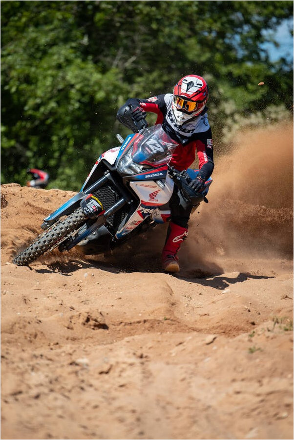 Honda impulsa el adventure riding con centros en Europa