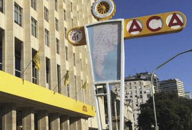 ea-64-la-estacion-de-servicio-del-aca-es-patrimonio-historico-01