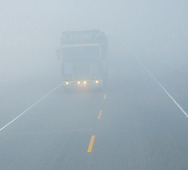 est-43-decalogo-de-consejos-para-conducir-con-lluvias-intensas-02