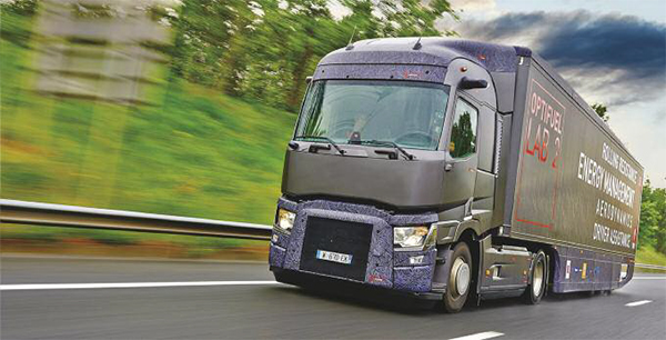 pes-96-renualt-trucks-t-optifuel-01