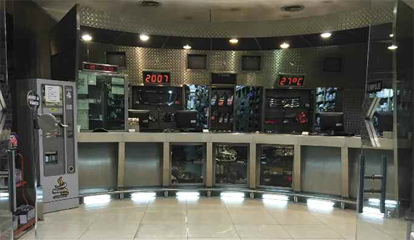 tap-192-mix-warnes-incorpora-la-marca-seat-01