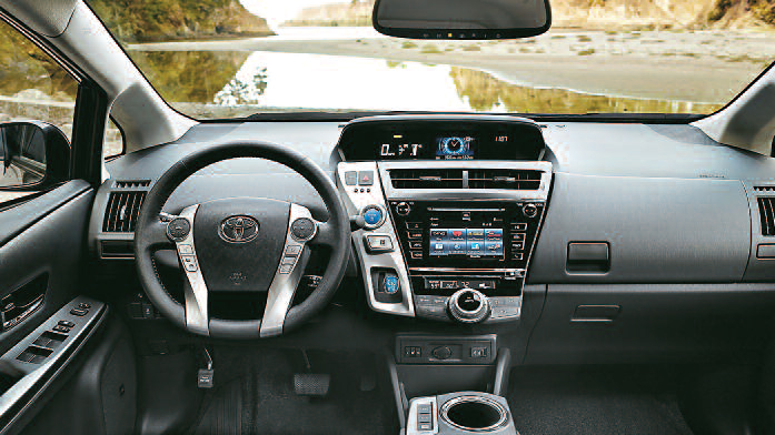 tap-154-el-toyota-prius-hibrido-02