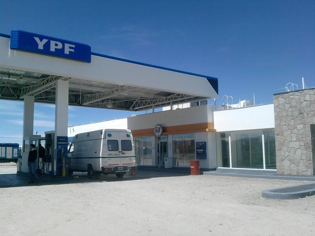 2019-03-27-dos-estaciones-de-servicio-records-en-argentina-3-03