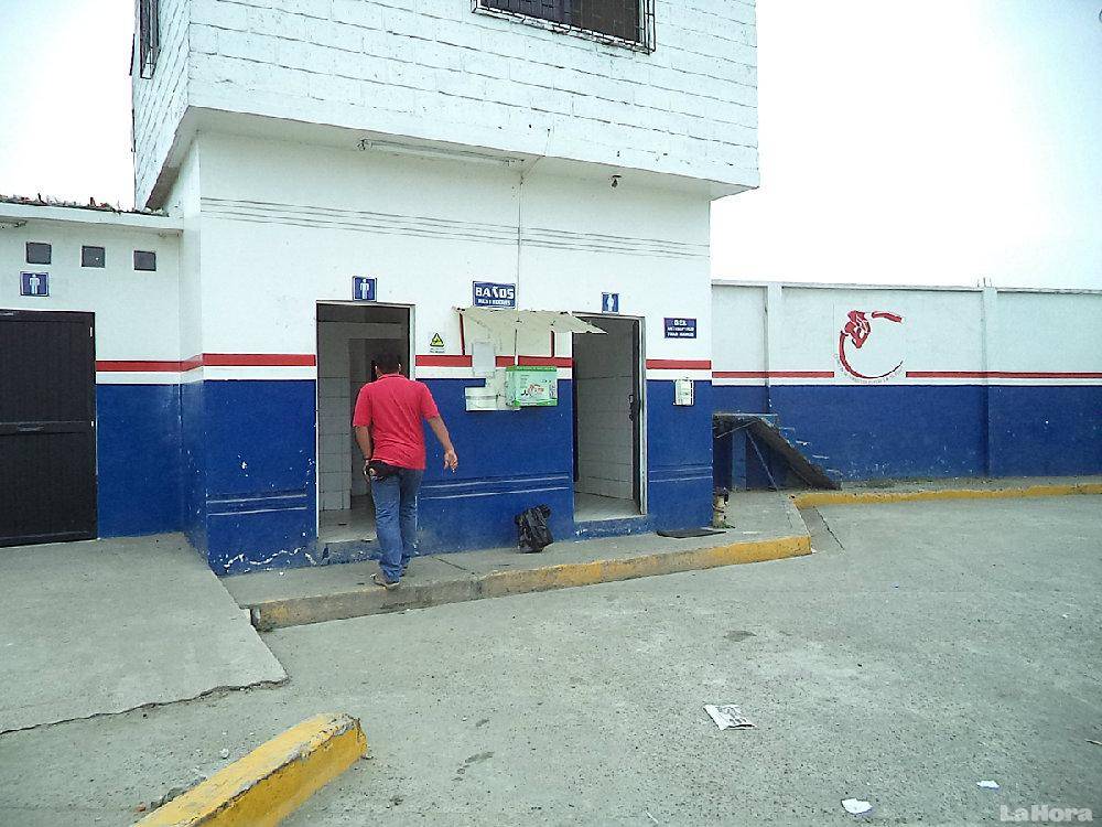 2019-03-27-la-higiene-de-los-baos-de-una-estacion-de-servicio-3-03