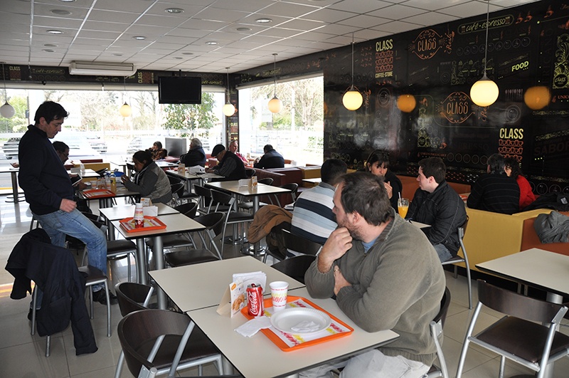 2019-07-23-las-tiendas-de-las-estaciones-de-servicio-dejaran-de-tener-la-fama-de-vender-alimentos-caros-4-04