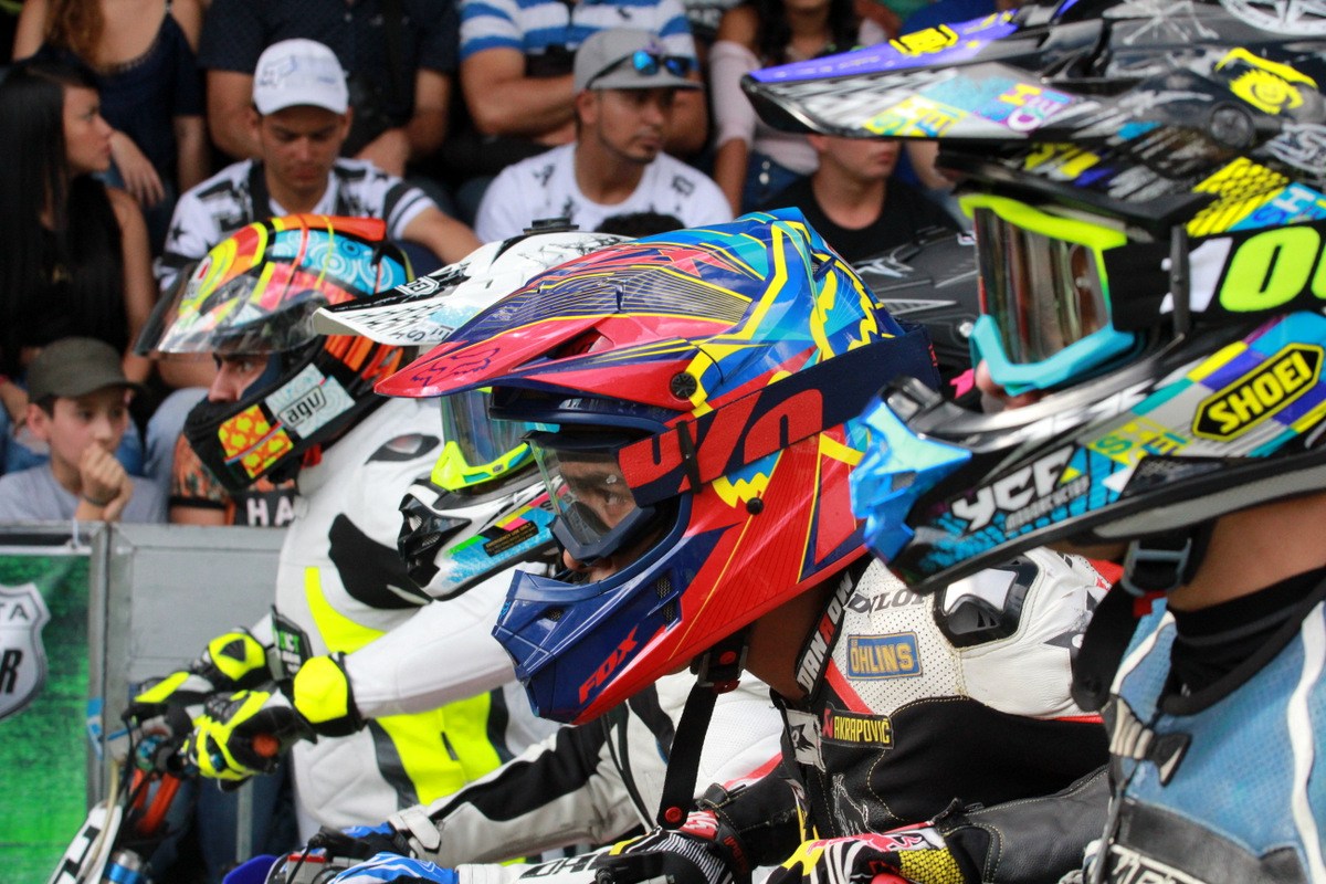 2019-06-12-se-realizo-en-medellin-la-llamada-feria-mas-grande-del-mundo-de-motos-3-03