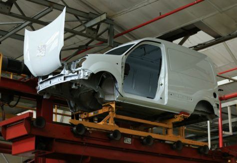 2018-06-08-las-automotrices-argentinas-frenaron-su-produccion-por-el-paro-de-camioneros-de-brasil-3-03