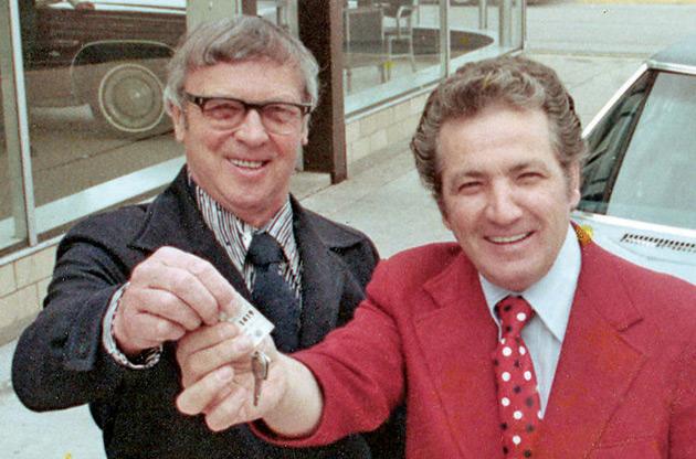 2019-06-21-el-mejor-vendedor-de-autos-del-mundo-6-06