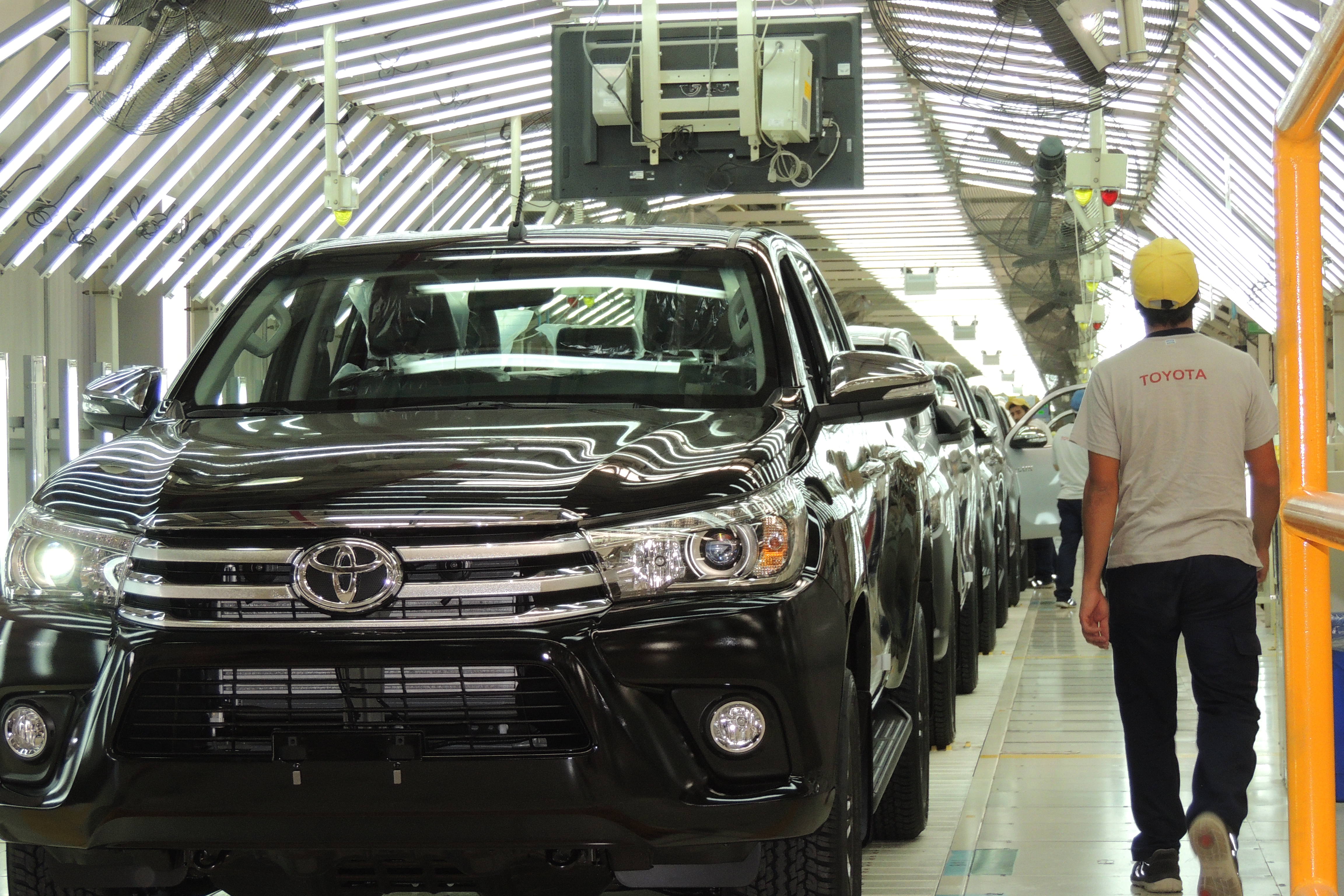 2018-05-18-toyota-argentina-aumento-un-14-su-produccion-01