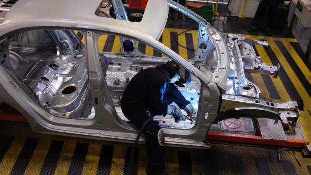 2019-03-15-nuestra-crisis-automotriz-3-03