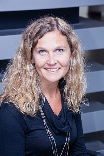 2019-07-12-veronica-niemann-nueva-gerente-de-mercedes-benz-en-argentina-1-01