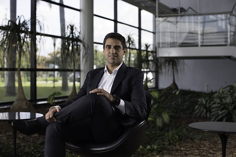 2019-07-26-adriano-merigli-es-el-nuevo-presidente-de-volvo-trucks-y-buses-argentina-3-02